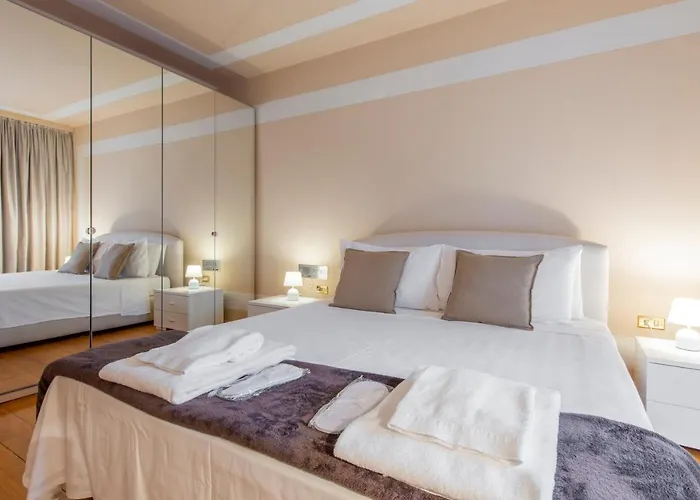 ミラン ロイヤル スイーツ セントロ ドゥオーモ ミラノ