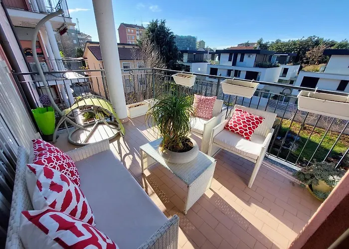 Luminoso A Pochi Minuti Da Duomo E Fiera * Milán