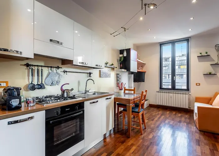 Station-duomo Design, Wifi And Netflix דירה