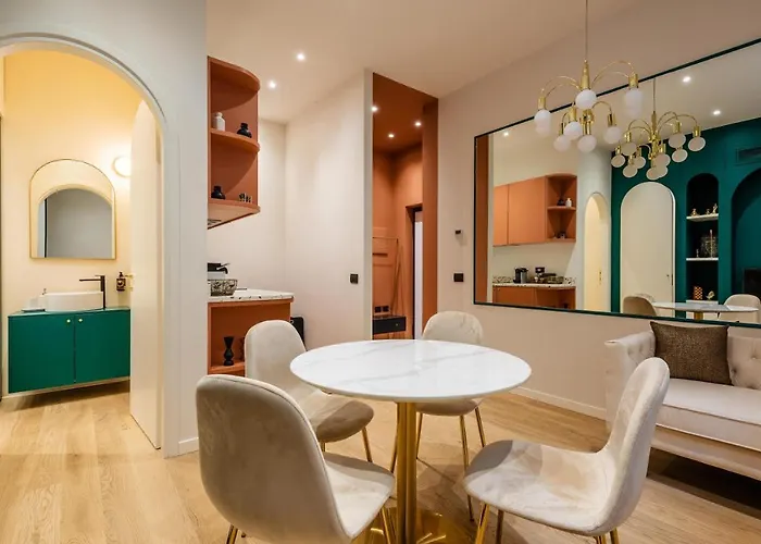 Apartmán Easylife - - Borgonuovo 4d - Centro Storico *