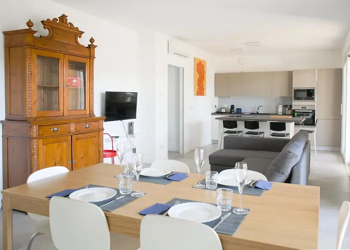 아파트 Bnbutler - Govone - Ampio E Luminoso Con Terrazza 밀라노