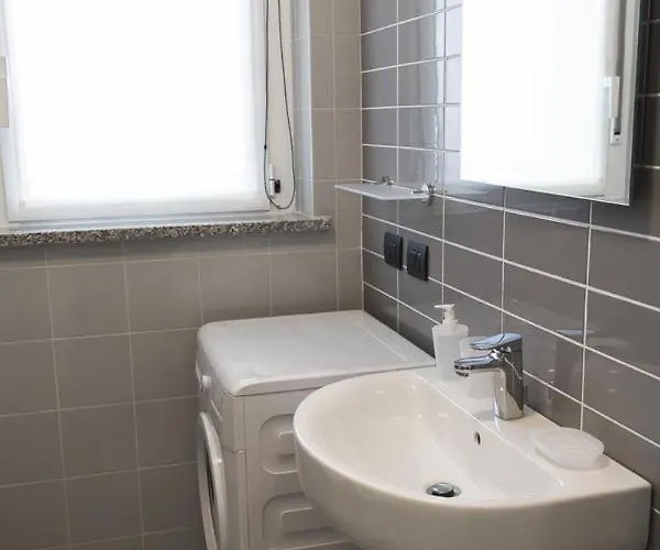 Apartament Bovisa Politecnico Mediolan