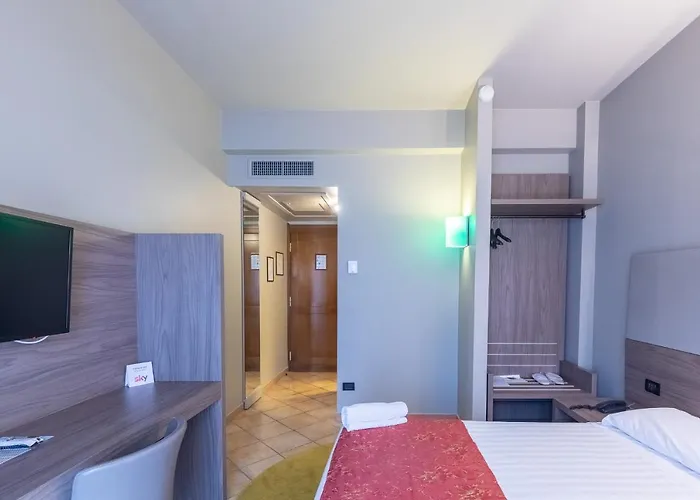 Sunflower 4* Milánó