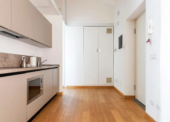 Luvi - De Castilla Milano