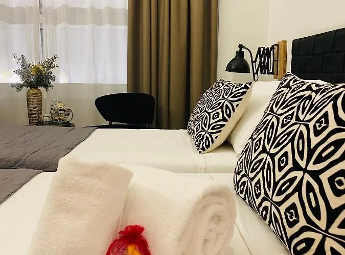 Intomilan Galleria Duomo I Boutique & Design Aparthotel