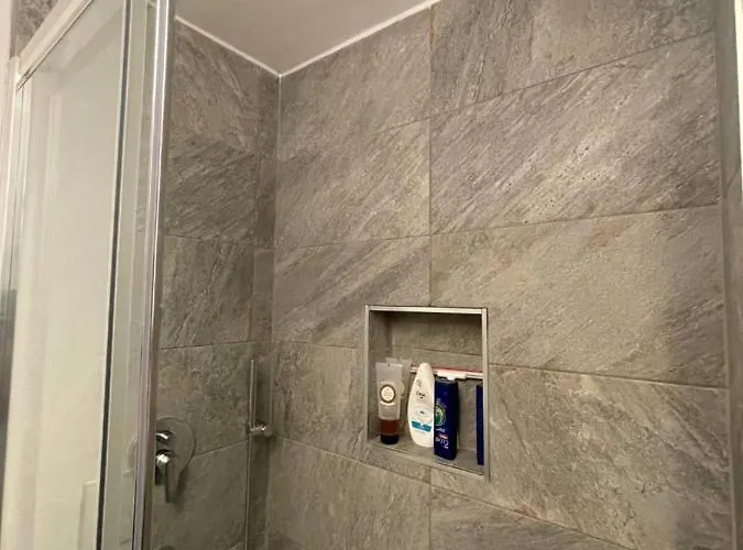 Red Bricks - Porta Romana Apartamento *