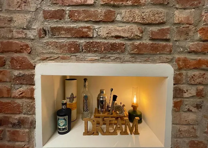 Red Bricks - Porta Romana Apartamento *