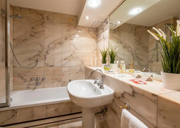 米兰皇家套房酒店 - 市中心 公寓 *