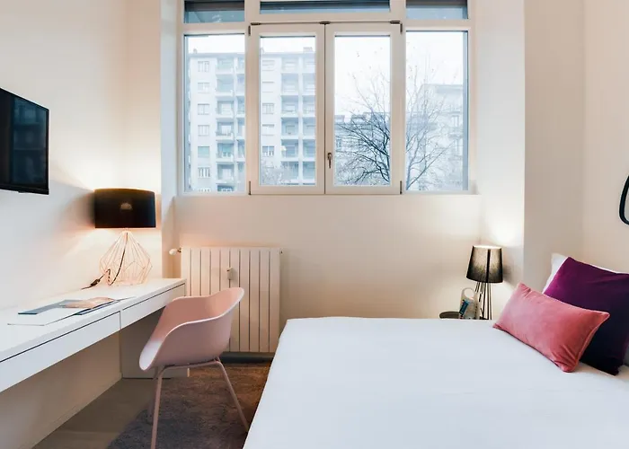 Sweett - Porta Romana Apartamento *