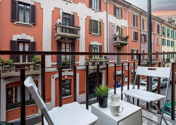 13 Stazione 아파트 *