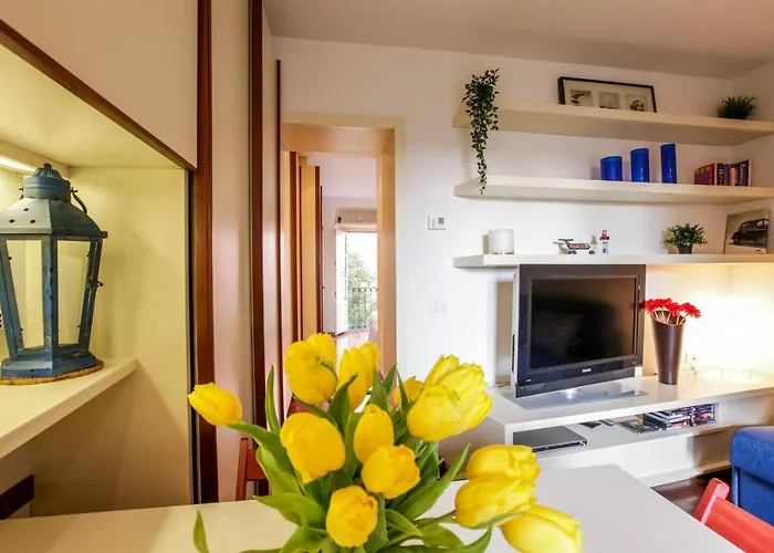 San Vittore- One Bedroom By Halldis Appartement *