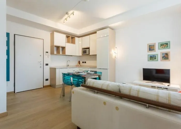 Apartman Farini By Halldis Milánó