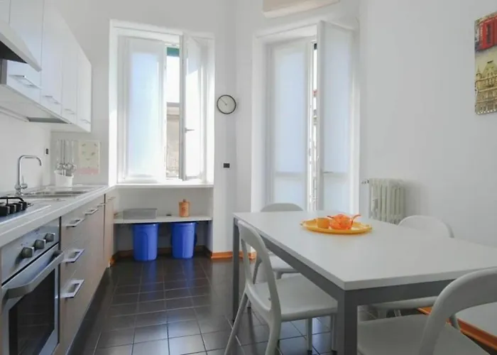 Conca Del Naviglio By Halldis *