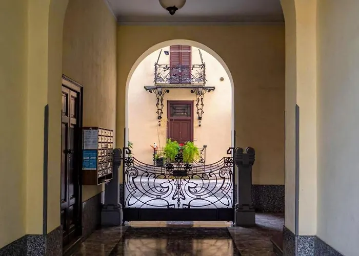 Apartman Vfh Stylish Boutique Apartment-city Center