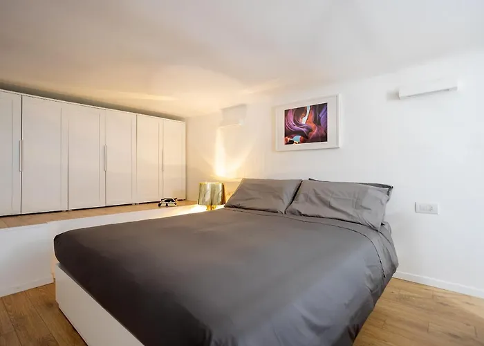 Apartmán Walk To Duomo, Loft Near Metro, M4 Linate 2min Walk Milán