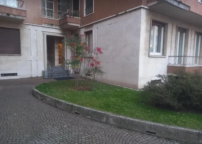 Bilocale 7 Piano Balcone Vista Skyline Διαμέρισμα