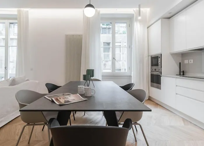 Italianway Comfort - Pindemonte 1 Apartment Milan