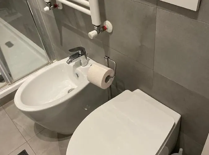 Jr Mm3 Repubblica -stazione-centro Direz- C3 Apartmán *