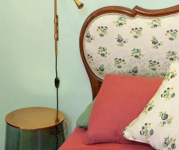 Bed & Breakfast Ca' Maggiolina 4*