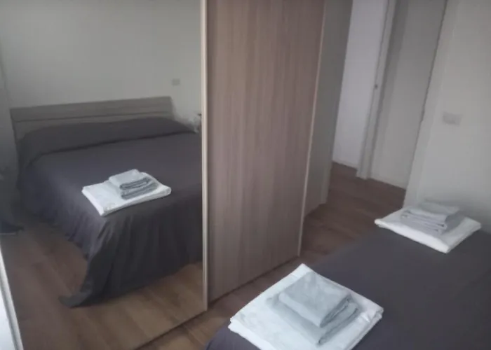 Bilocale 7 Piano Balcone Vista Skyline * Μιλάνο