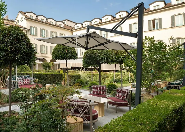 Four Seasons Hotel