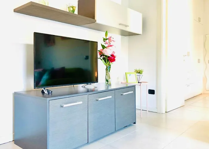 Stepandgo Navigli * 밀라노