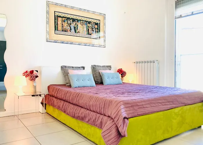 Stepandgo Navigli 밀라노