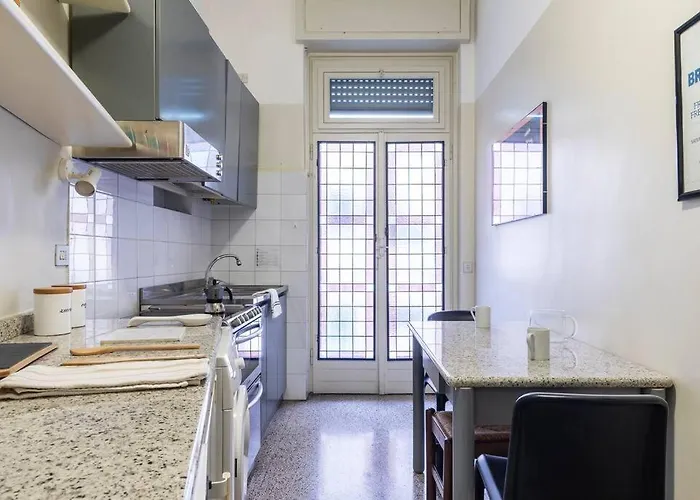 Anita Flexyrent In Brera District A.c. Wifi דירה