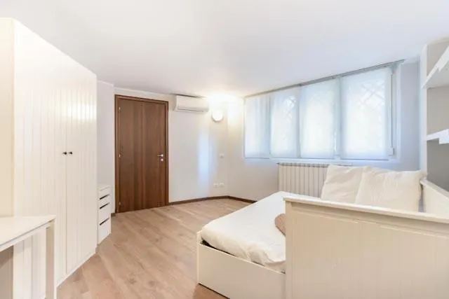 Alessia's Flat - Michetti