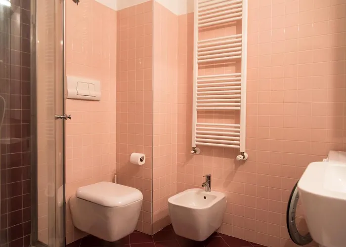 Youhosty - Magolfa 21 *