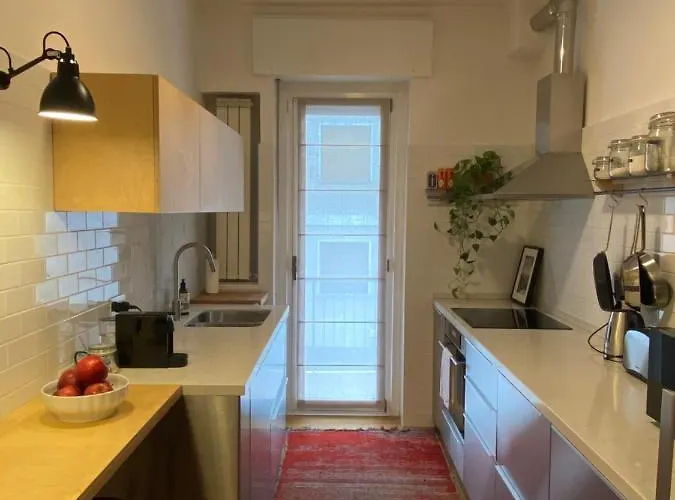 Salasco 20 - Bocconi Porta Romana Stylish Apt! * Milano