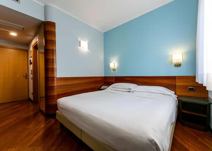 Mirage Sure Collection By Western Отель