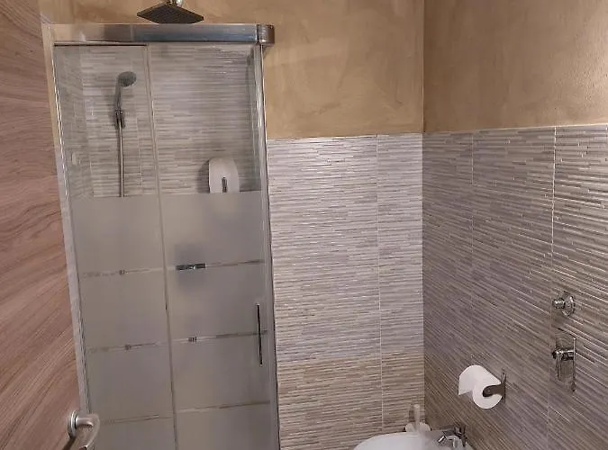 Gloria Vandrerhjem *