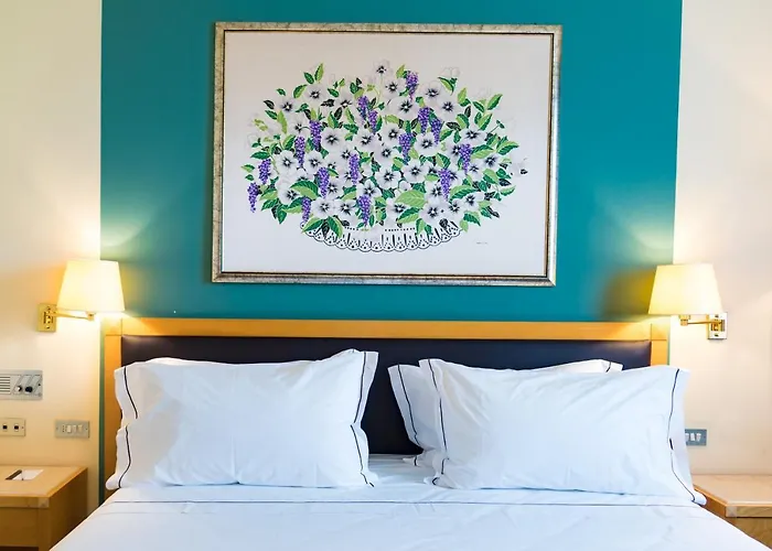 Life Poliziano, By R Collection 4*