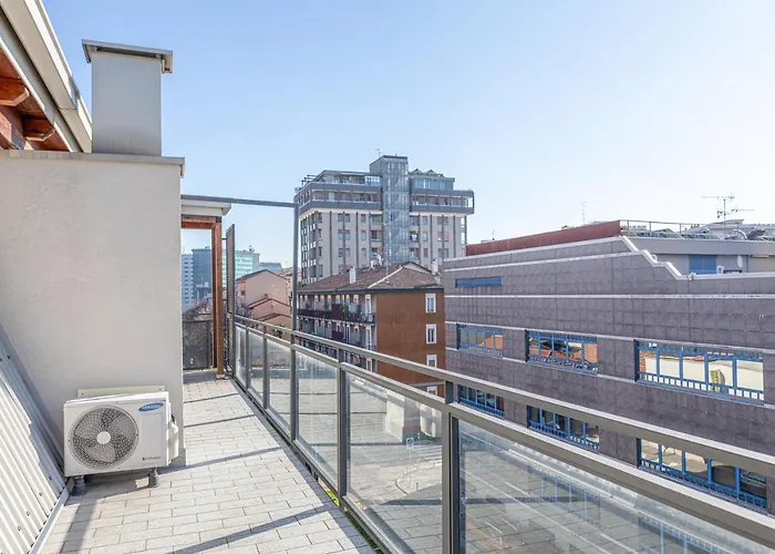 Alfa Bicocca Apartamento *