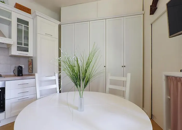 Contempora - Bilocale A Pochi Passi Piazza Baiamonti *