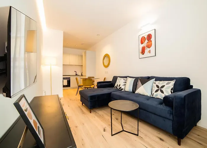 شقة Chic Luxury Apartments-hosted By Sweetstay *