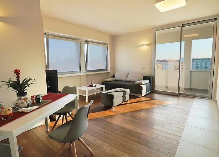 Isola Aparthotel