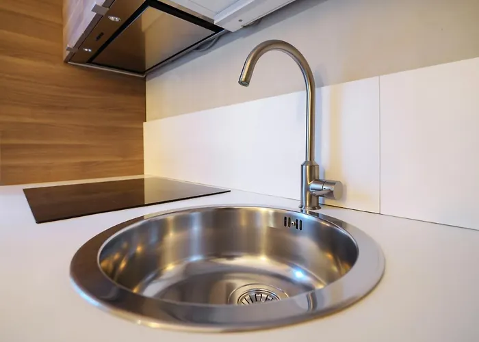 Contempora - Crocetta - Tosca מילאנו