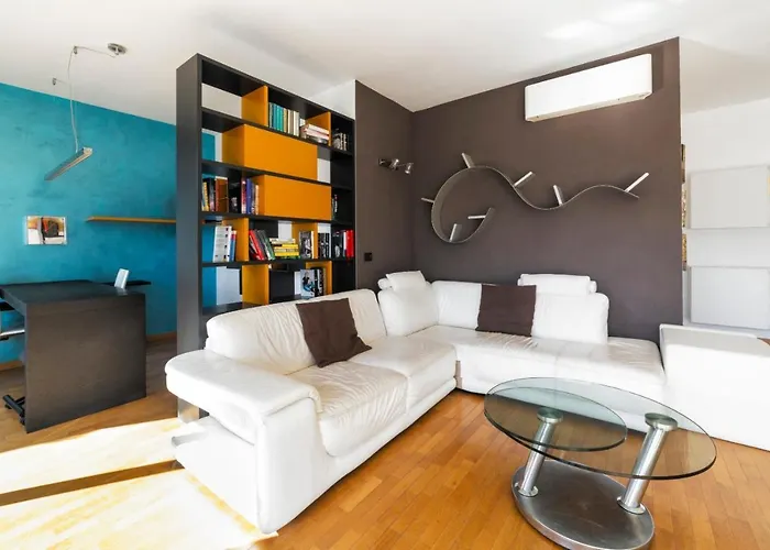 Rogoredo With Garage ミラノ