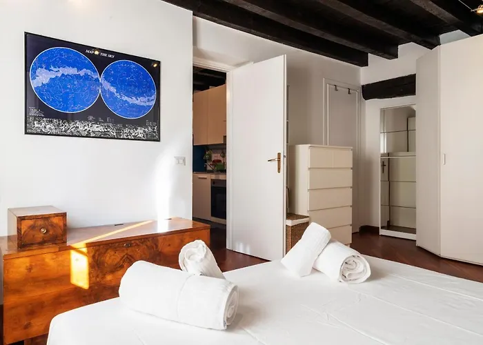 Luvi - Garibaldi Apartament