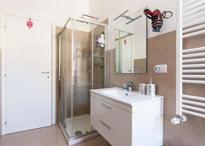 Youhosty - Algardi 5