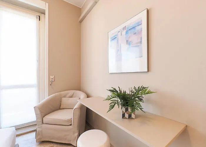 Contempora - Elvezia 8 - E52 Milano