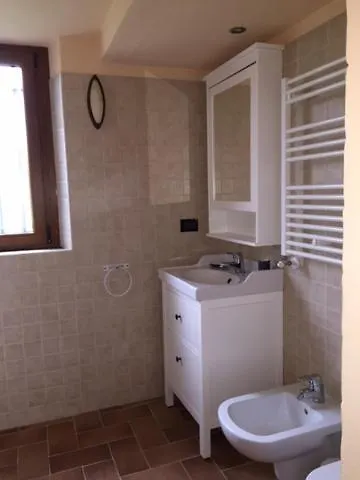 Farma Cascina Battivacco Milán