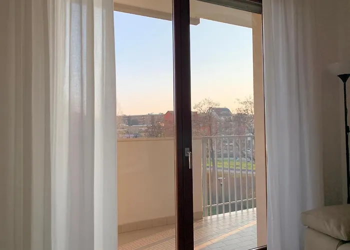 Trilocale In Zona Bocconi/navigli Daire