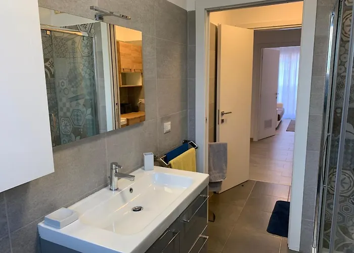 Trilocale In Zona Bocconi/navigli Daire *