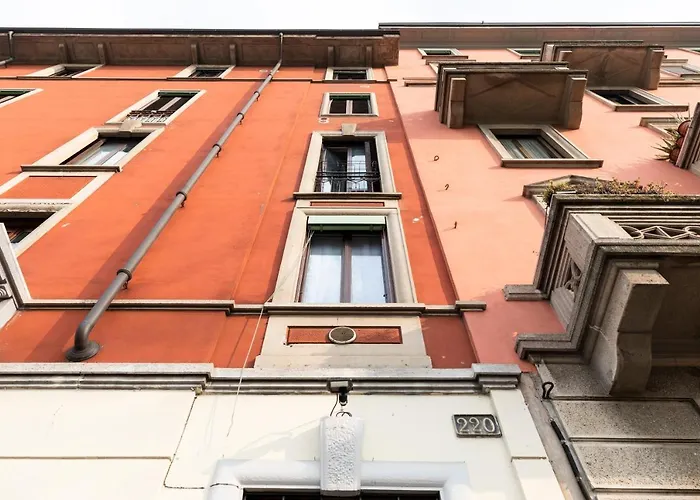 Appartement Bicocca - 2 Bedrooms Milan