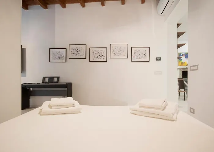 Apartment San Lorenzo *