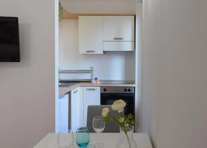 Milanoverse Junior 펜션 밀라노