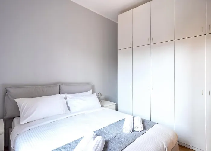 דירה Navigli-duomo With Netflix+wifi *